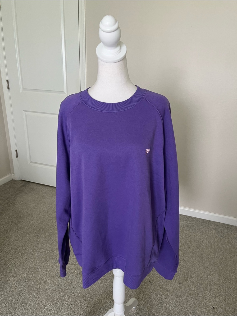NWOT Fabletics Purple Crewneck Sweatshirt Size XXL